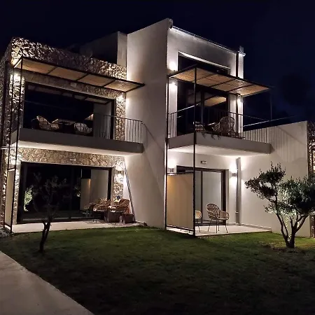 Отель Elies Aesthetic Living Nea Iraklitsa