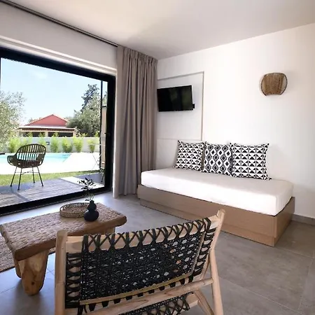Elies Aesthetic Living Отель 3*