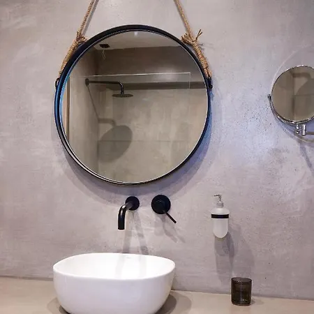 Elies Aesthetic Living Отель 3*