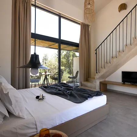 Elies Aesthetic Living Отель 3*