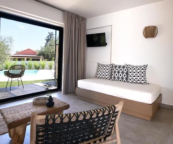 Elies Aesthetic Living Отель 3*