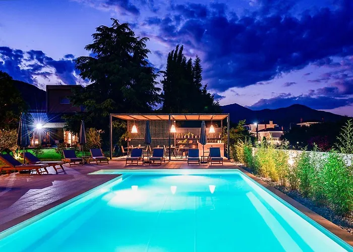 Elies Aesthetic Living Hotel 3*