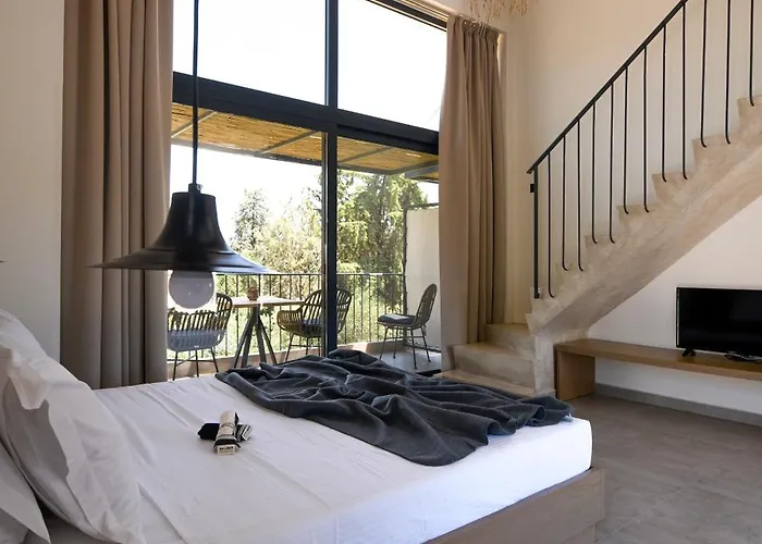 Elies Aesthetic Living Отель 3*